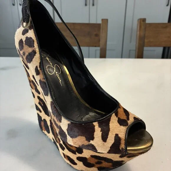 Jessica Simpson Leopard Print Wedge Heels - Picture 2 of 10